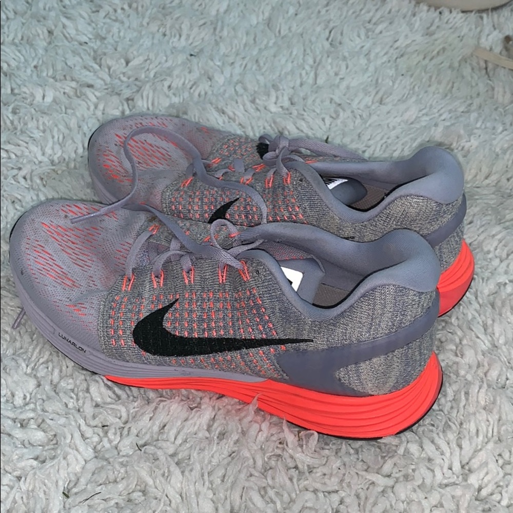 women’s nike’s